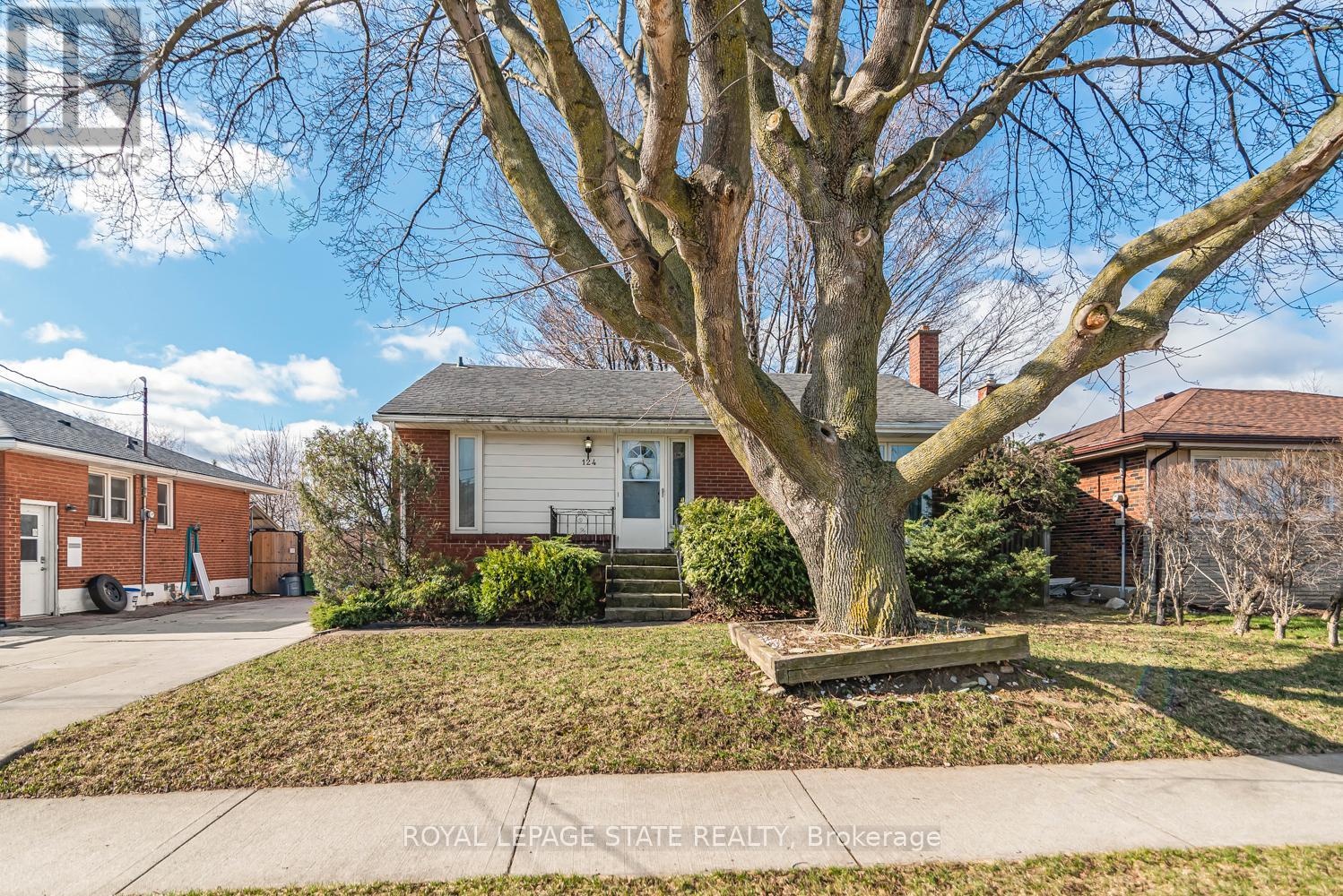 Detached at 124 BROKER DRIVE, Hamilton (Huntington)