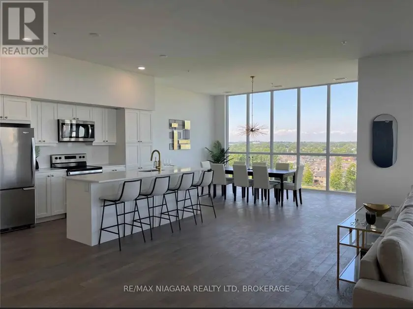 Apartment at PENTHOUSE #1001 - 7711 GREEN VISTA GATE, Niagara Falls