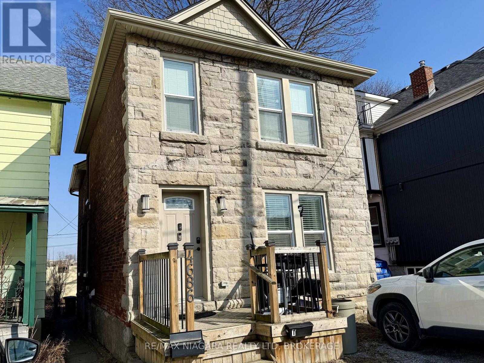 Multiplex at UNIT 2 - 4686 ZIMMERMAN AVENUE, Niagara Falls (Downtown)
