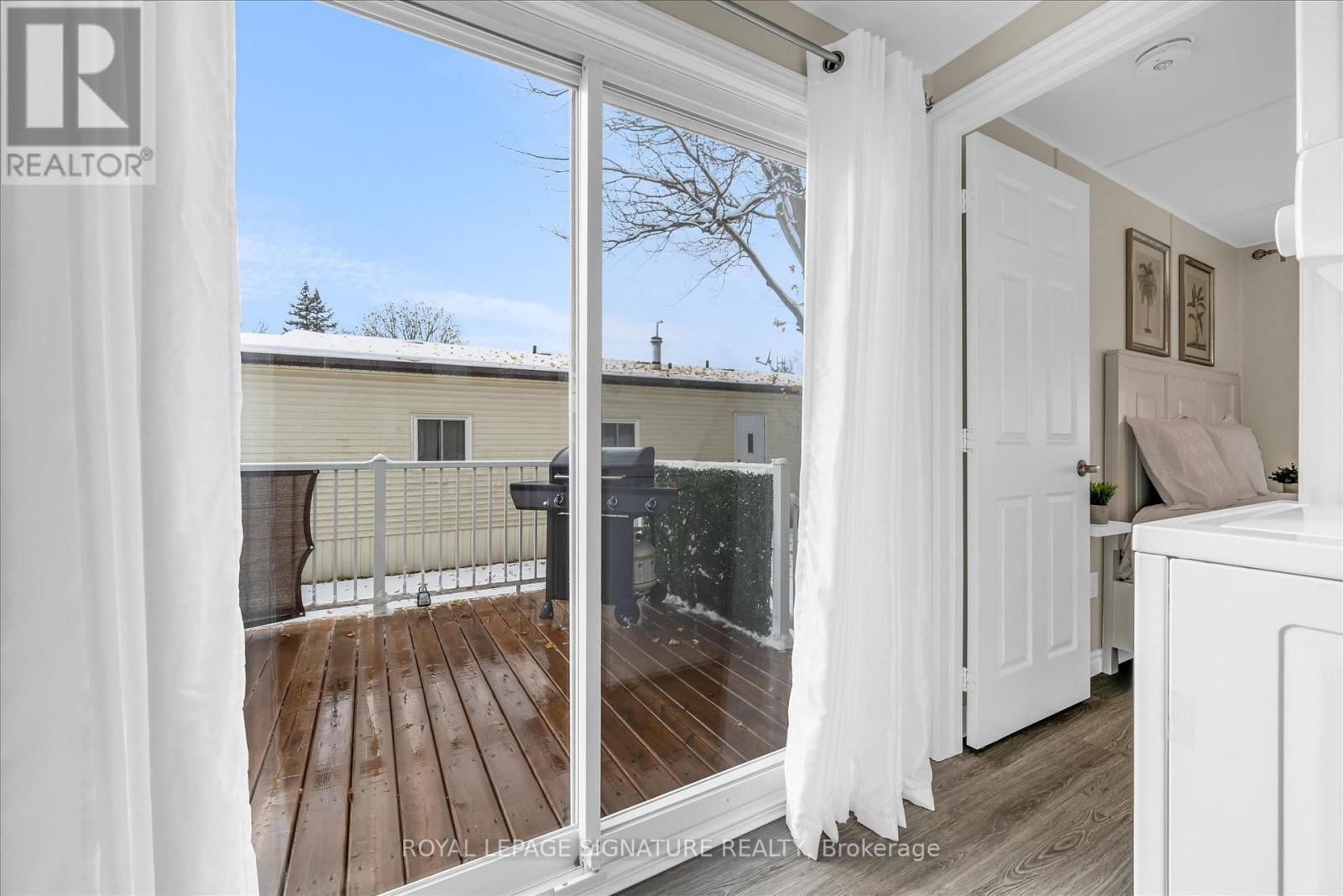 Detached at 40 HILLSIDE CRESCENT, Hamilton
