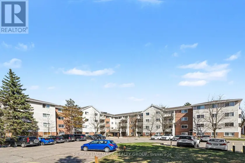 Apartment at 312 - 280 BRITTANY DRIVE, Ottawa