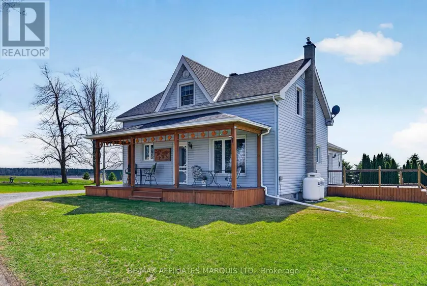 Detached at 18604 MCGILLIVRAY ROAD, South Glengarry