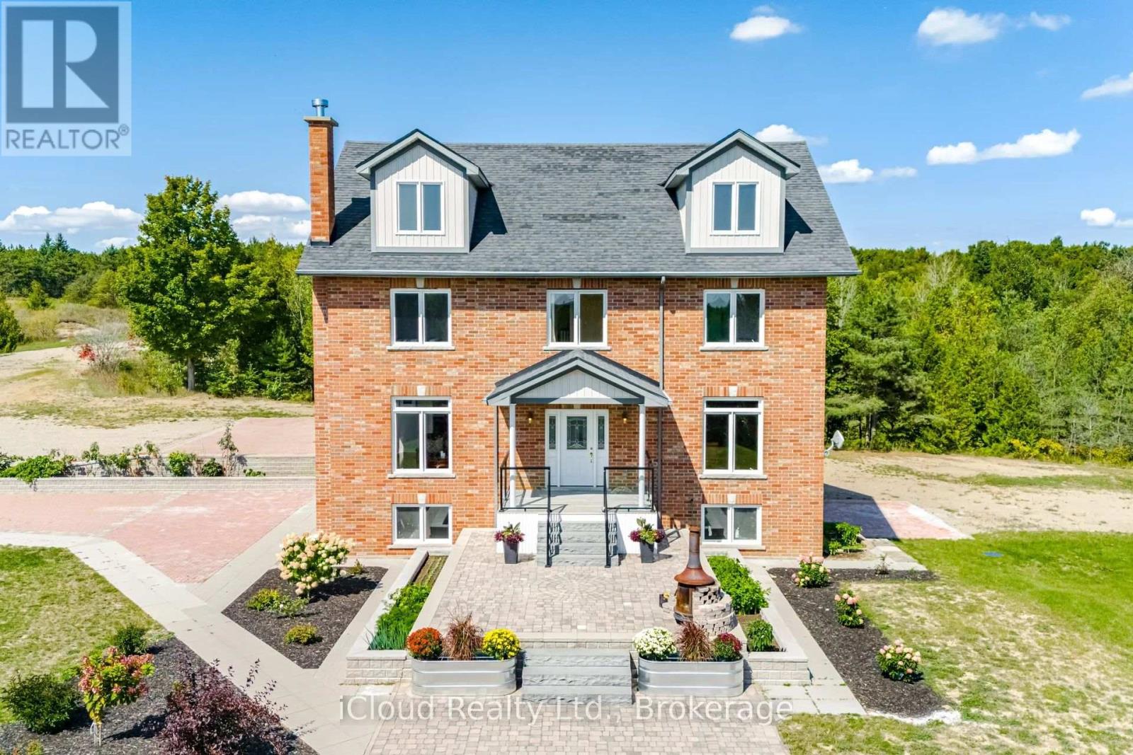 Detached at 346195 15TH SIDE ROAD, Mono