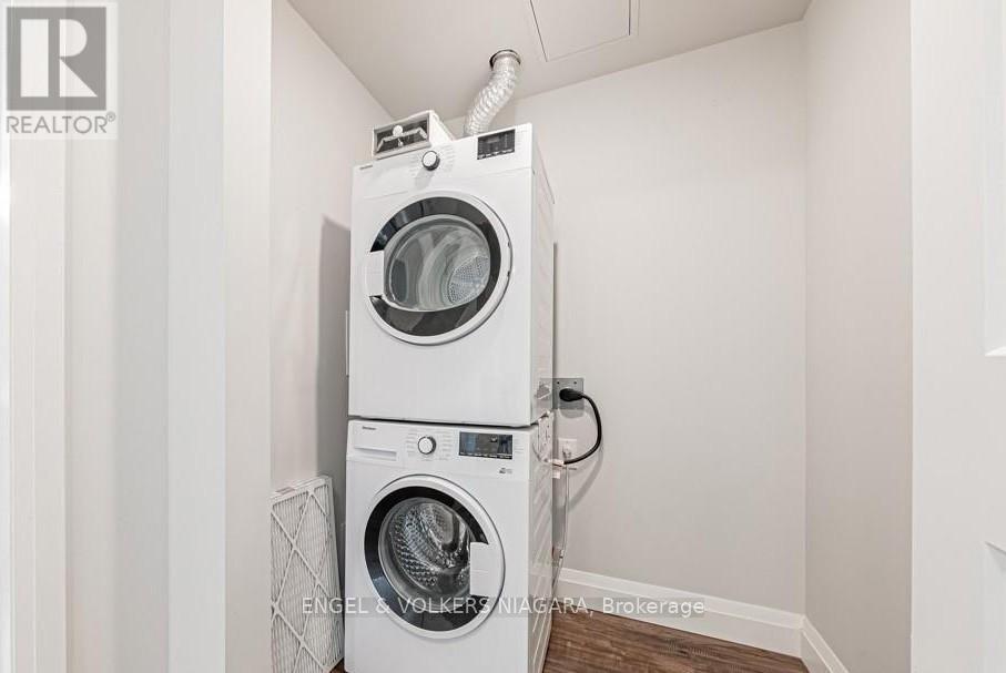 Apartment at 406 - 5698 MAIN STREET, Niagara Falls