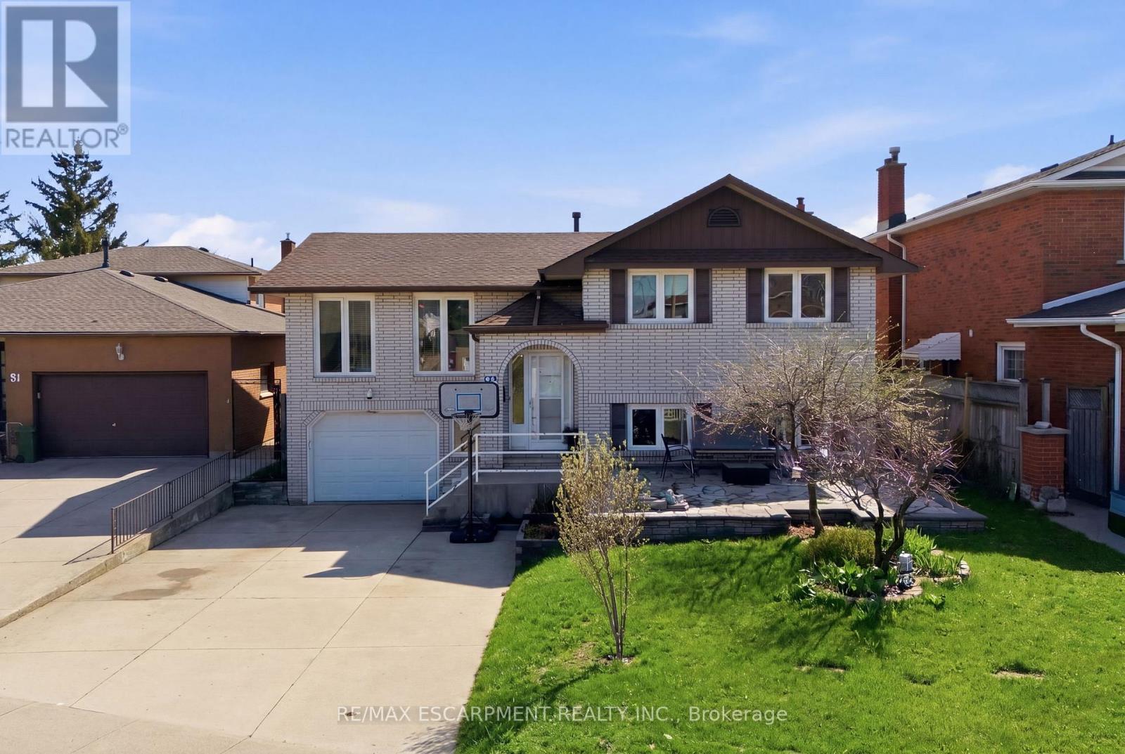 Detached at 85 SUMMERLEA DRIVE, Hamilton (Lisgar)