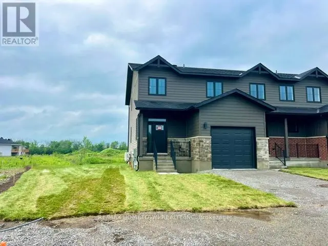 Townhouse at 1013 DOBBIE STREET, Brockville