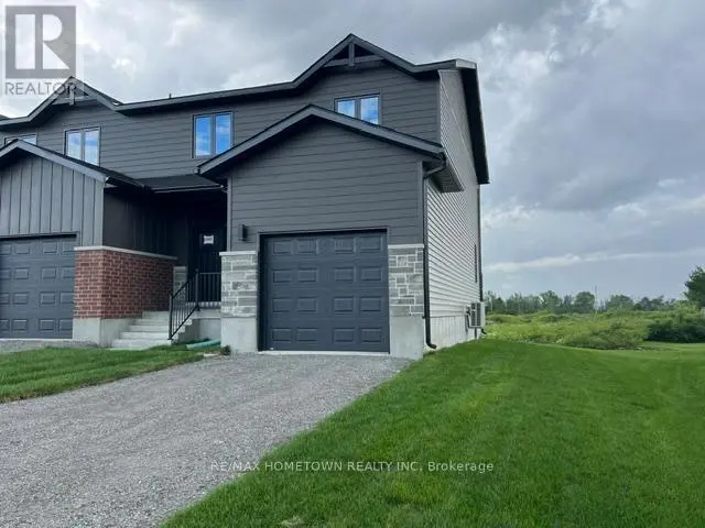 Townhouse at 1005 DOBBIE STREET, Brockville