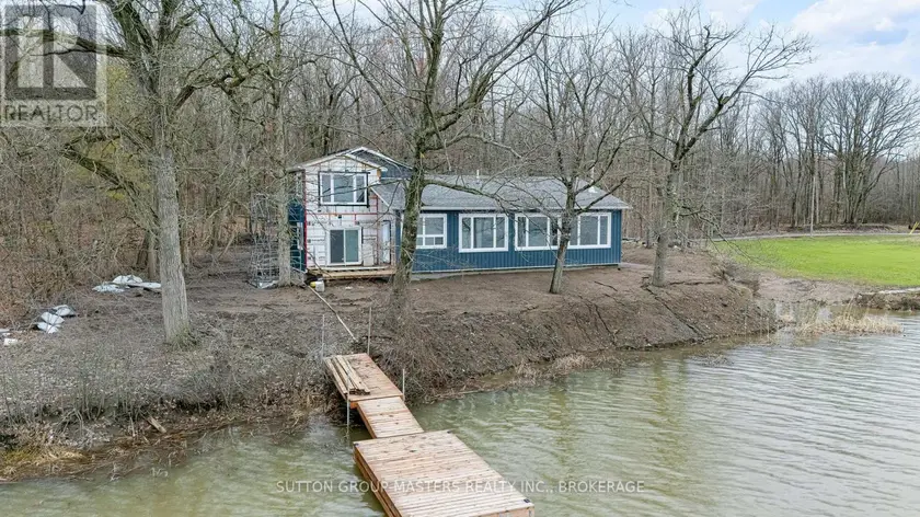 Detached at 99 BLUE HERON LANE, Frontenac Islands