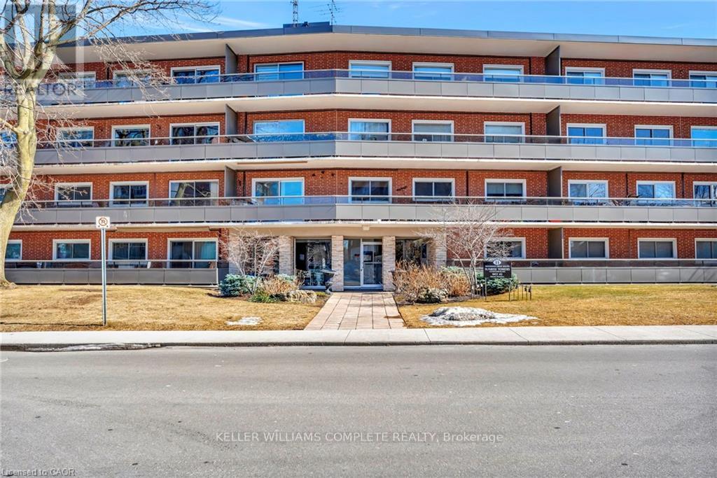 Apartment at 307 - 11 WOODMAN DRIVE S, Hamilton (Corman)