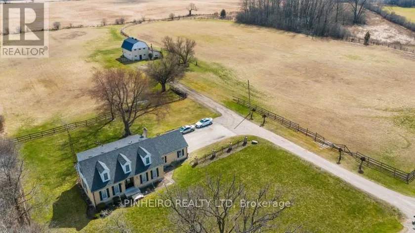 Detached at 6347 DECKER DRIVE, London South