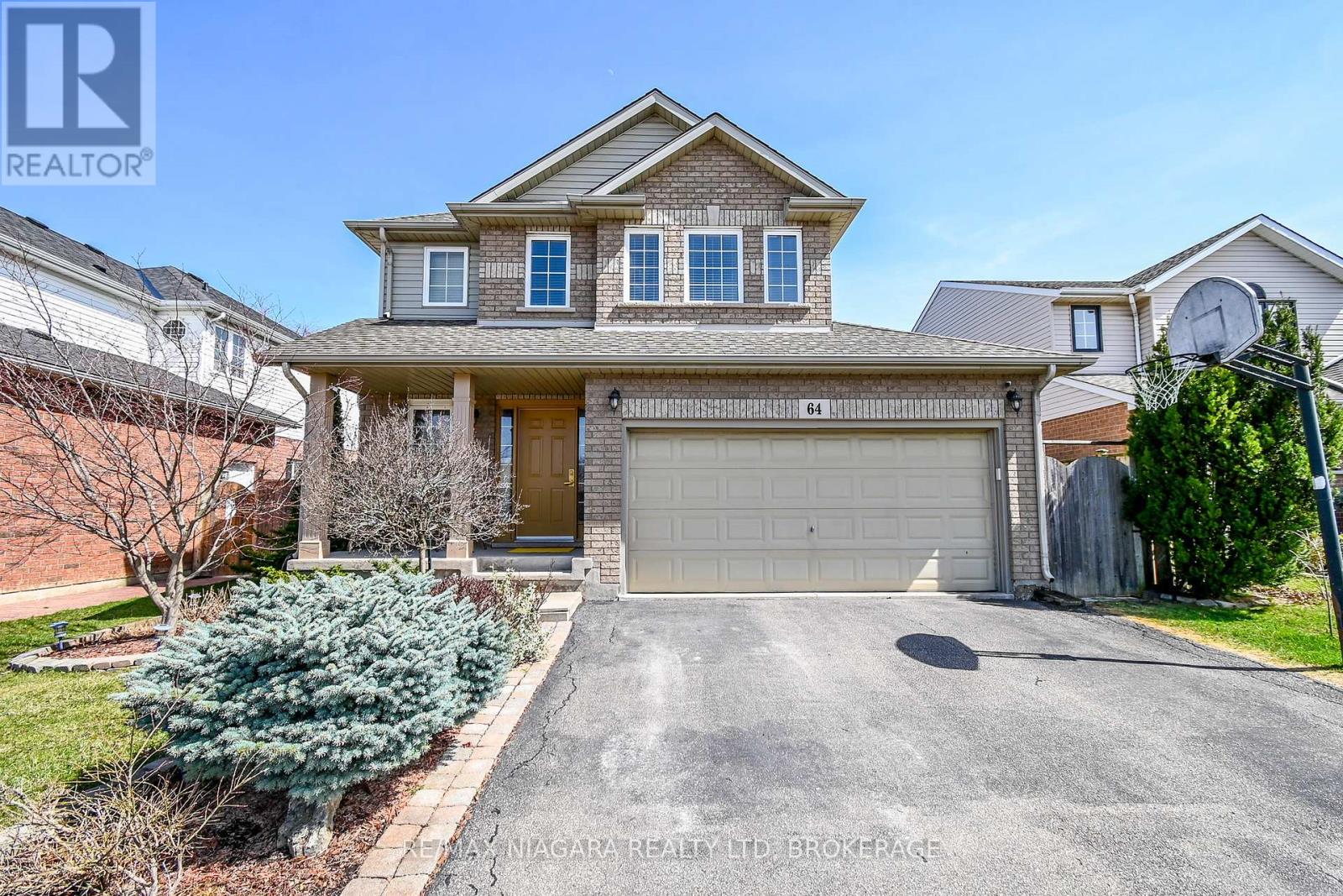 Detached at 64 WESTLAND STREET, St. Catharines (Rykert/Vansickle)