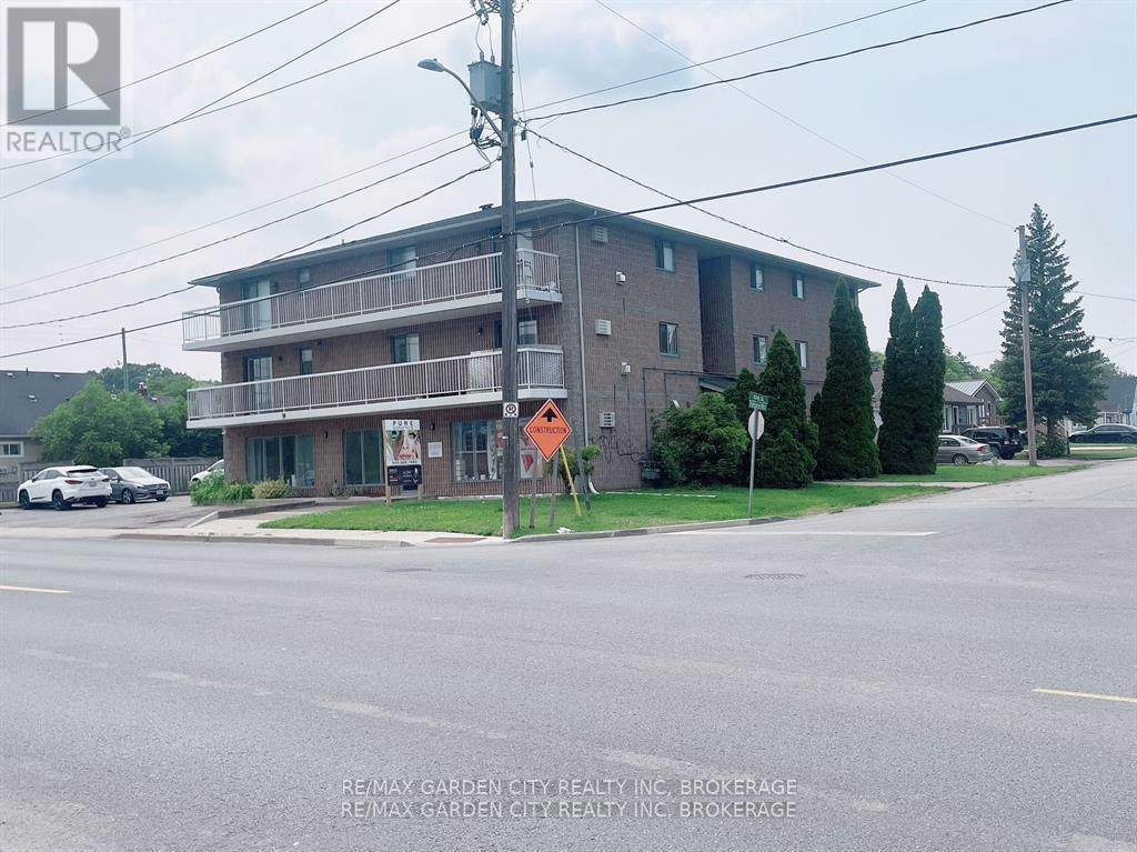 Apartment at 301 - 210 PELHAM ROAD, St. Catharines