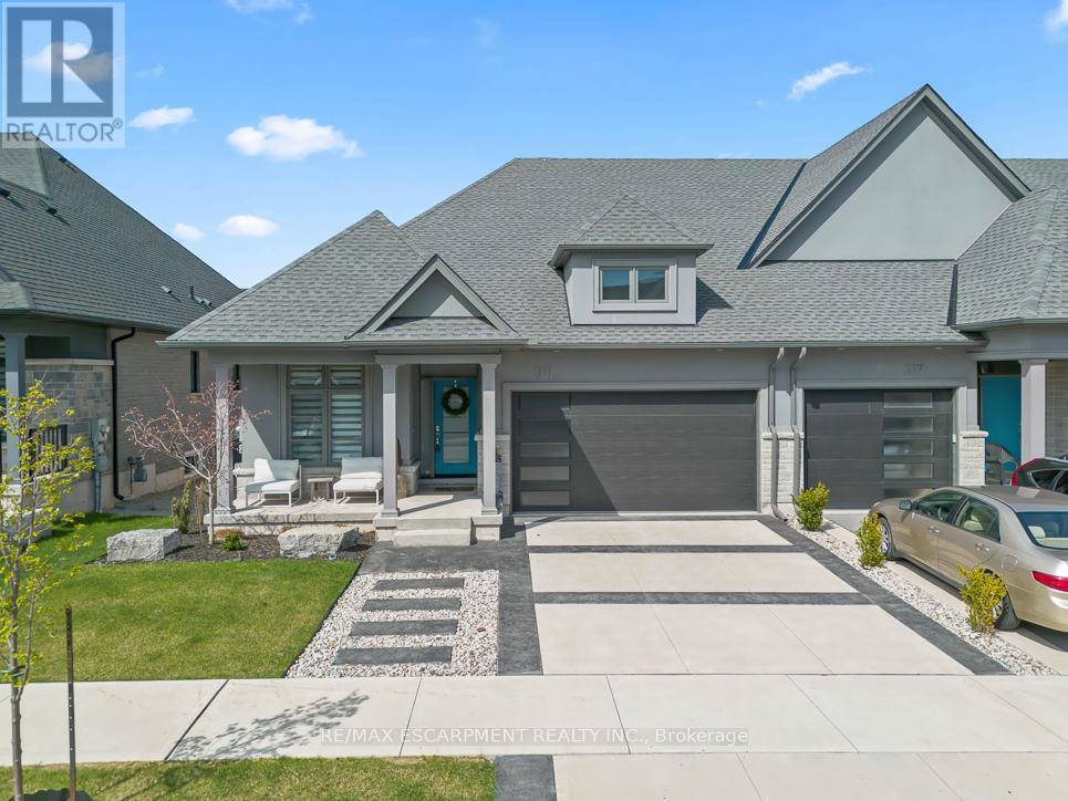 Townhouse at 311 PERTH TRAIL, Welland (Hwy 406/Welland)