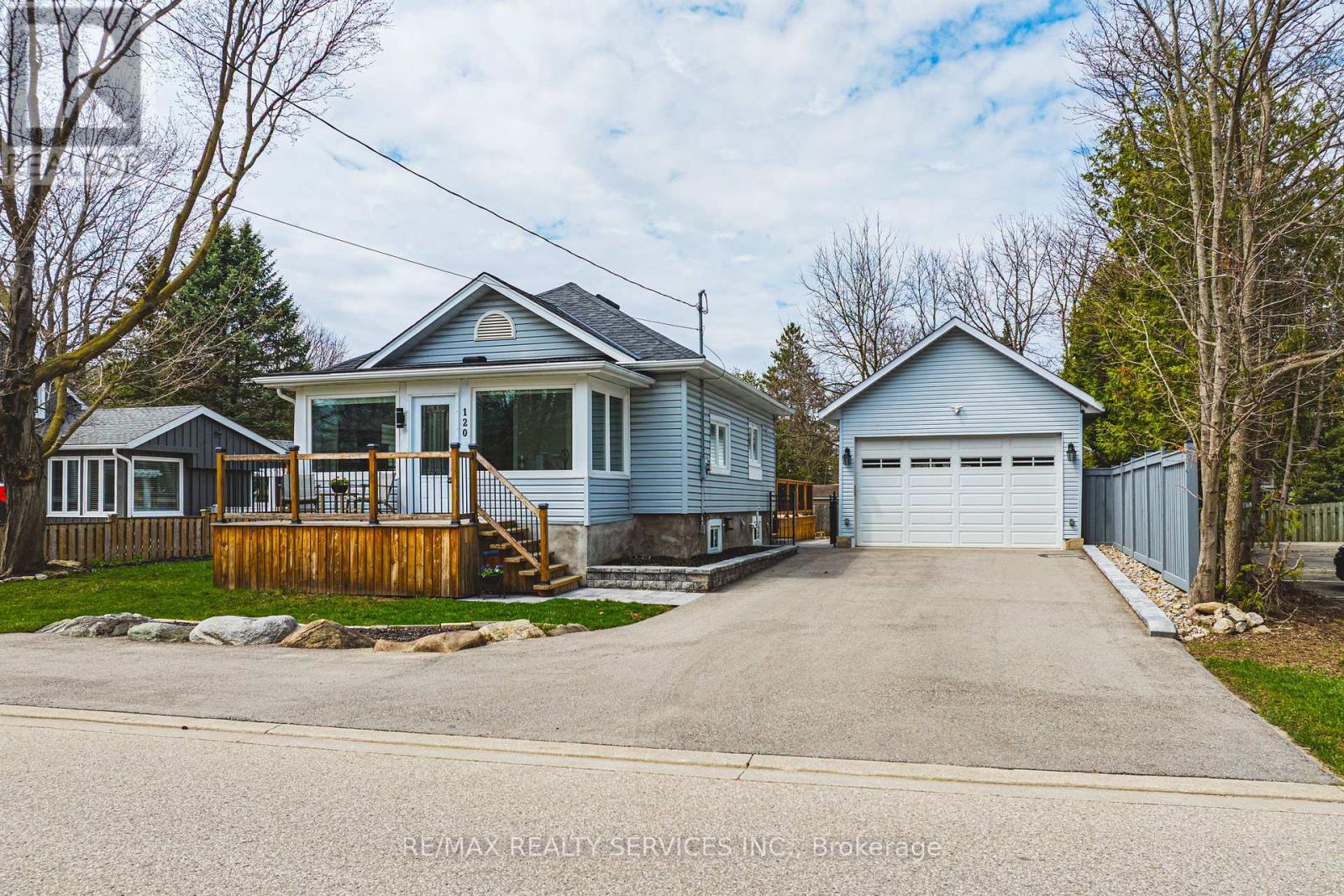Detached at 120 DIVISION STREET, Guelph/Eramosa (Rockwood)
