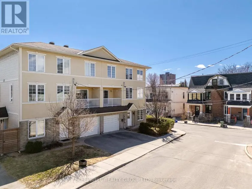 Semi-Detached/Link at 54 CHRISTIE STREET, Ottawa
