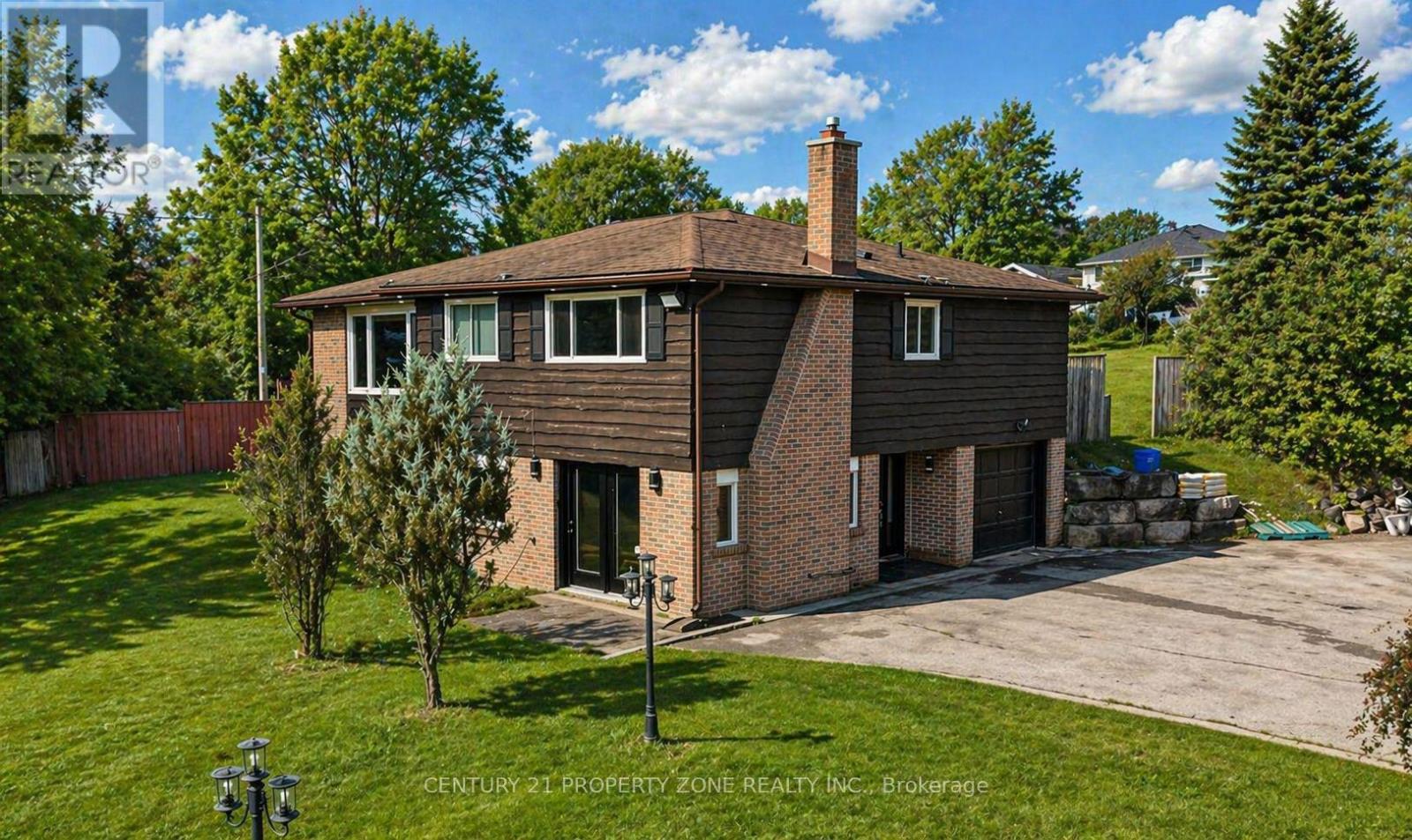 Detached at 5172 TRAFALGAR ROAD, Erin