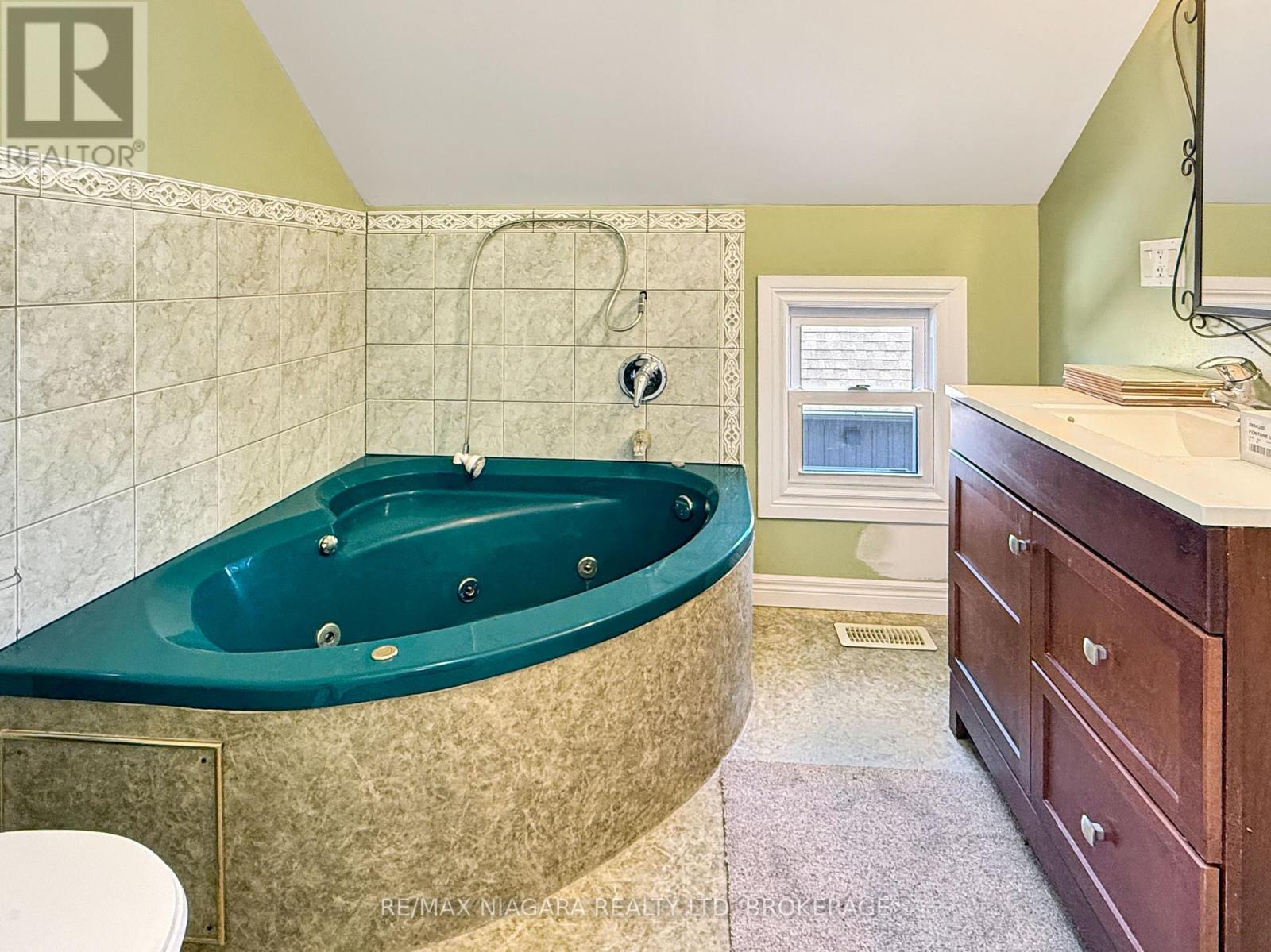 Detached at 351 BROCK STREET, Fort Erie