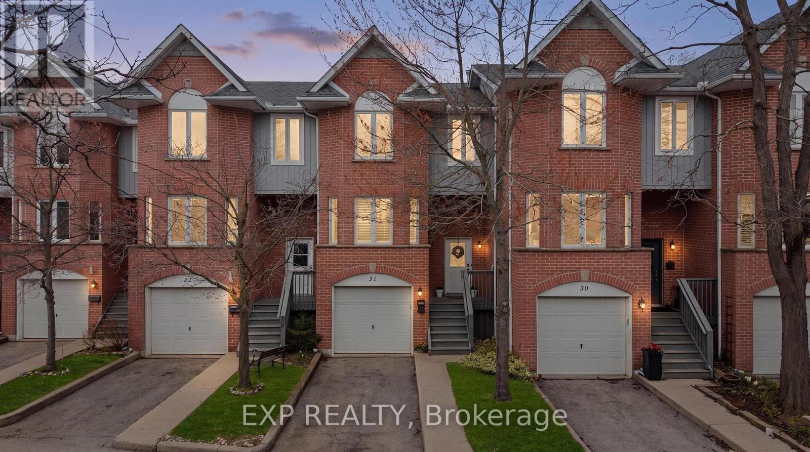 Townhouse at 31 - 245 BISHOP STREET S, Cambridge