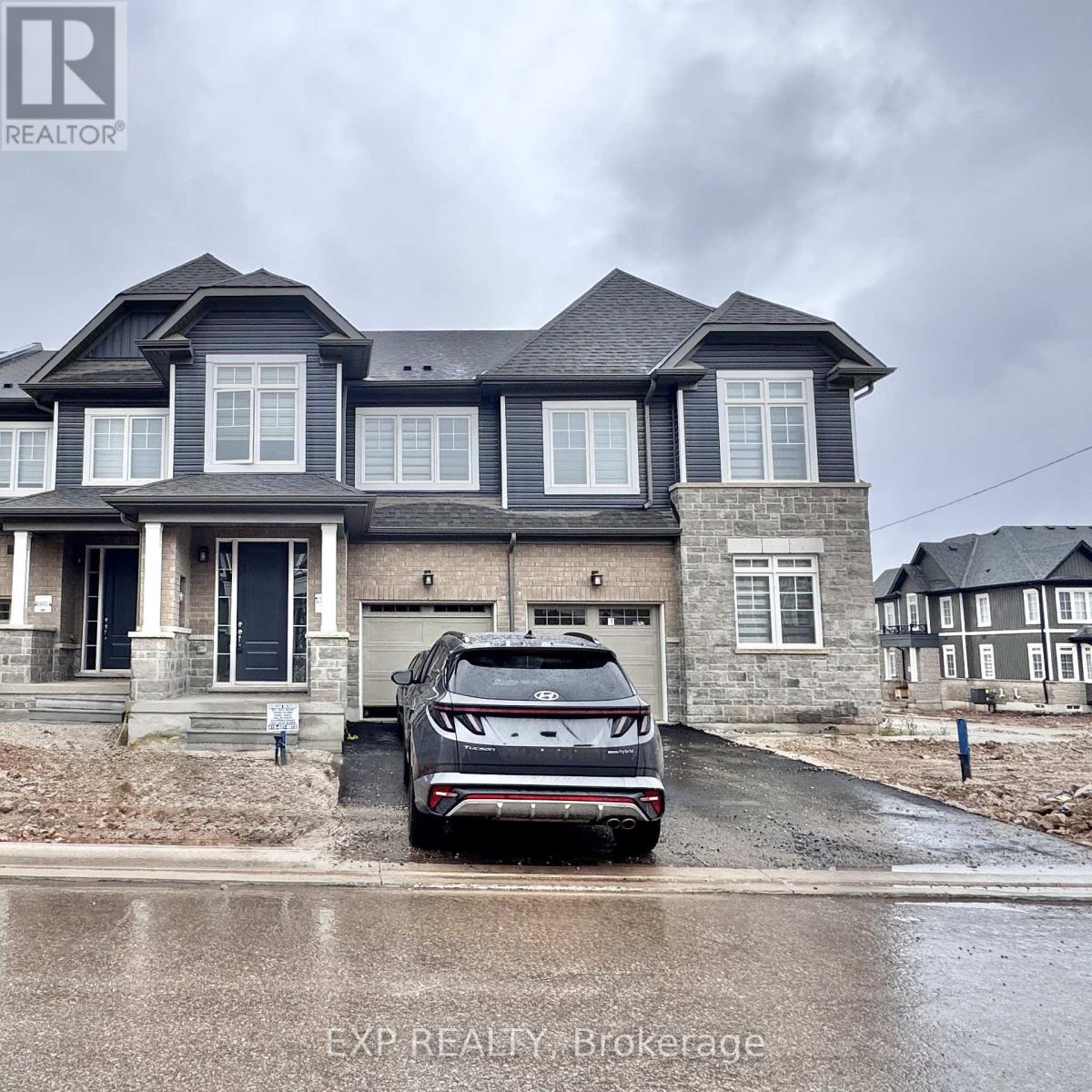 Townhouse at 107 MCGILL AVENUE, Erin