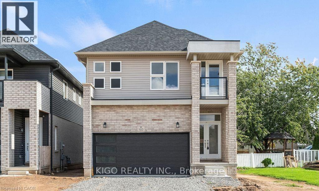 Detached at 103 MCLAUGHLIN STREET, Welland (Lincoln/Crowland)