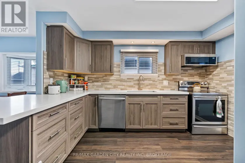 Detached at 291 ALBERTA STREET, Welland (Lincoln/Crowland)