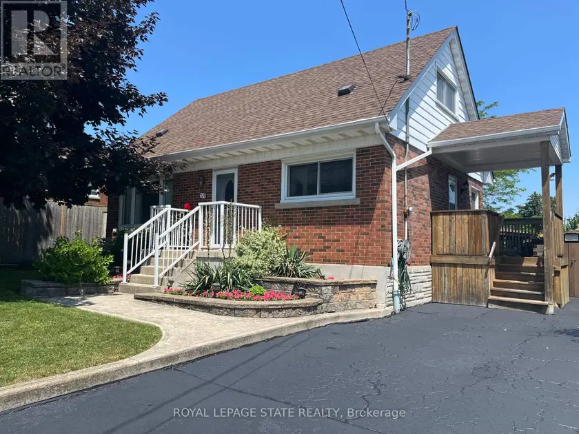 Detached at 129 BROKER DRIVE, Hamilton