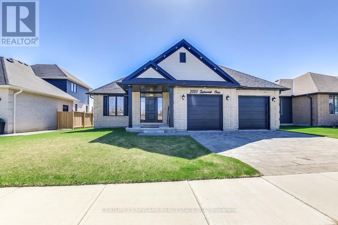 Detached at 2033 LOCKWOOD CRESCENT, Strathroy-Caradoc