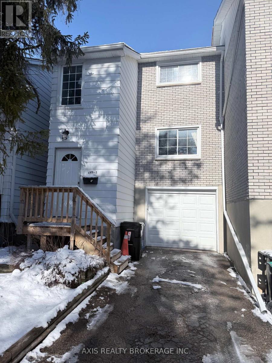 Townhouse at 5 - 649 ALBERT STREET, Waterloo