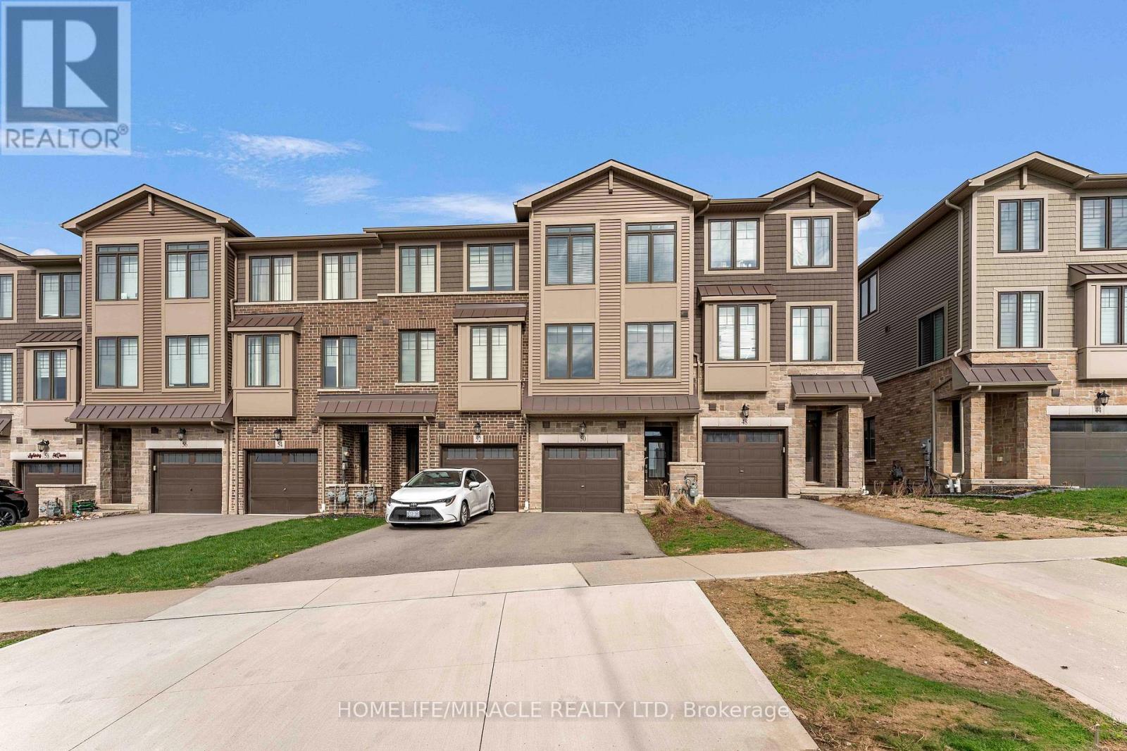Townhouse at 50 HOLLYWOOD COURT, Cambridge