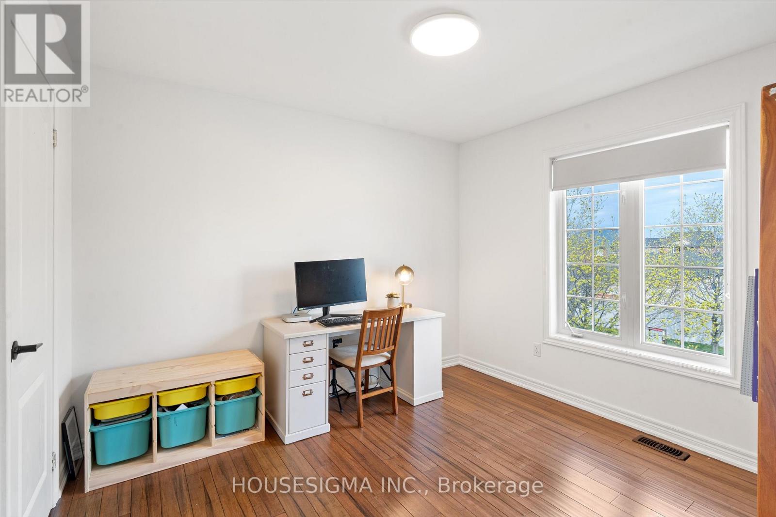 Detached at 3 KINGSPOINT CIRCLE, Hamilton