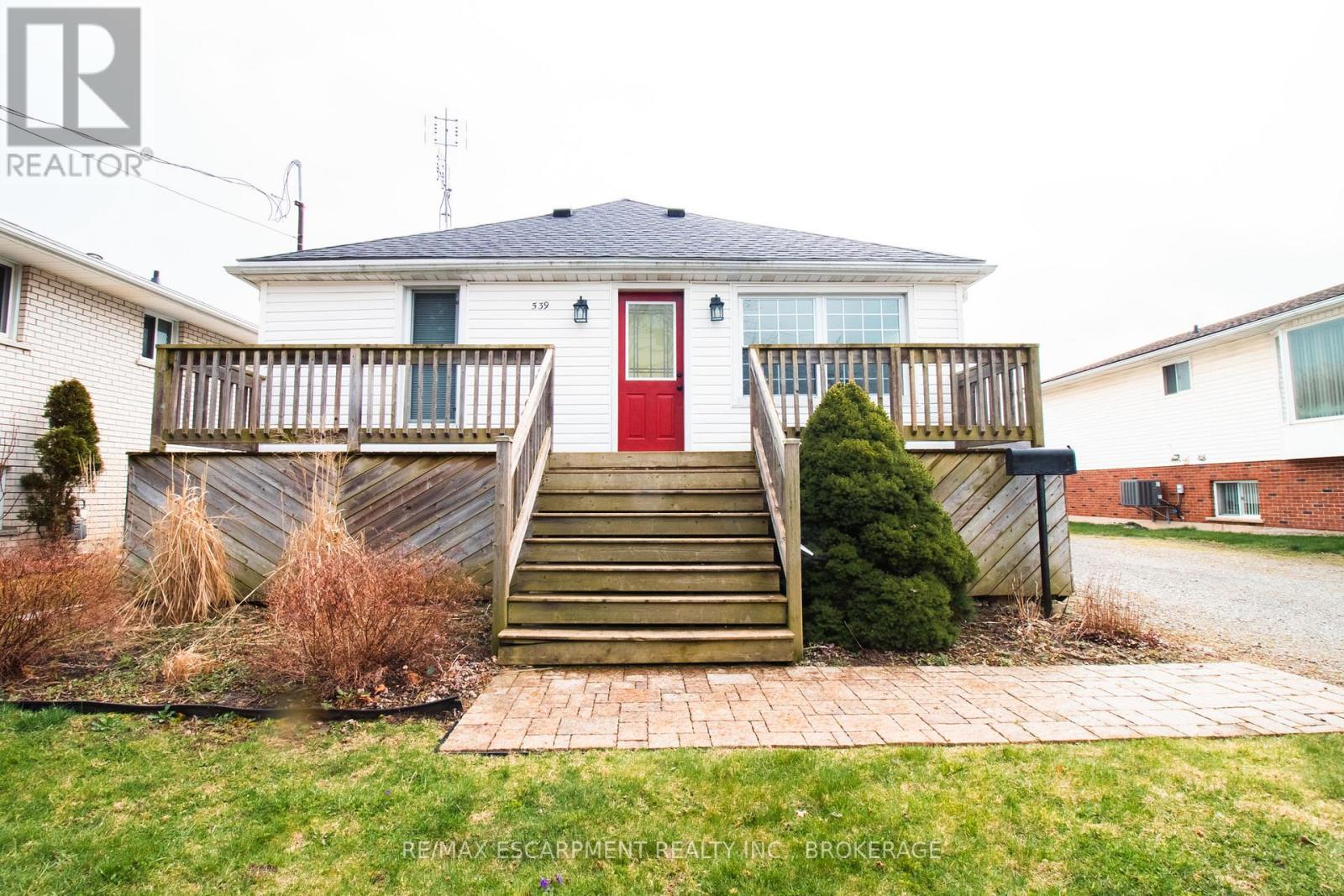 Detached at 1 - 539 WOODLAWN ROAD, Welland (N. Welland)