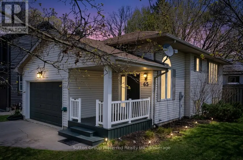 Detached at 65 HINCKS STREET, Woodstock