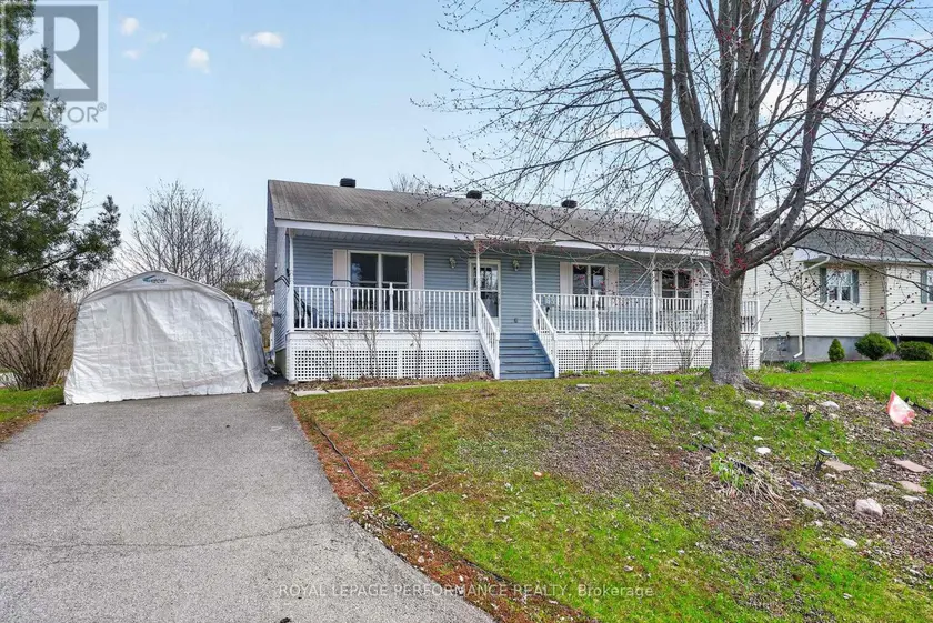 Detached at 63 COLUMBIA AVENUE, South Stormont