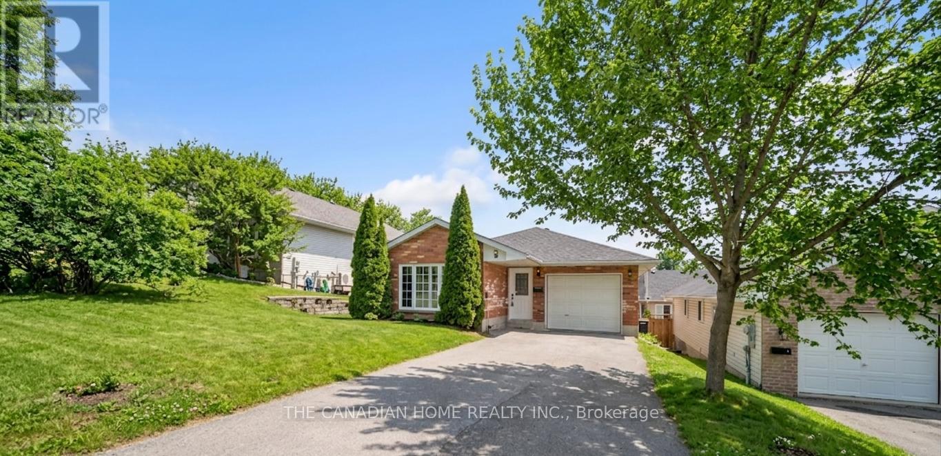 Detached at 196 LINGHAM STREET, Belleville (Belleville Ward)