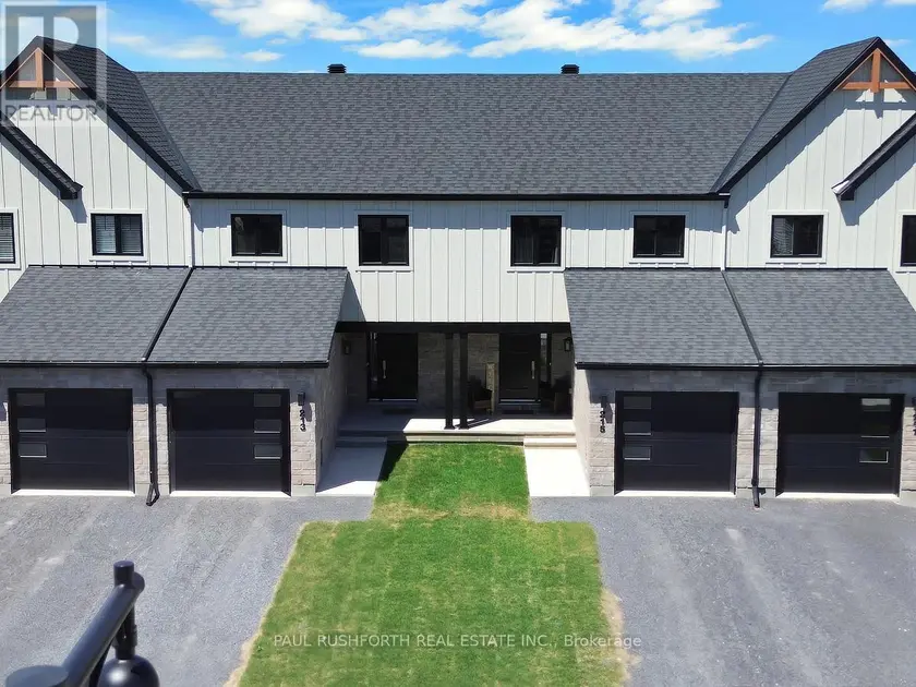 Townhouse at 265 PEACOCK DRIVE, Russell