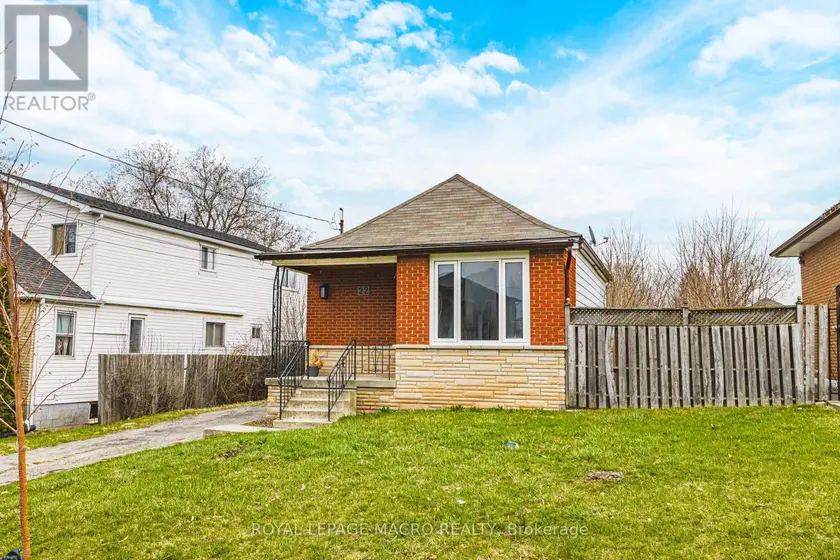 Detached at 22 WORSLEY ROAD, Hamilton (Stoney Creek)