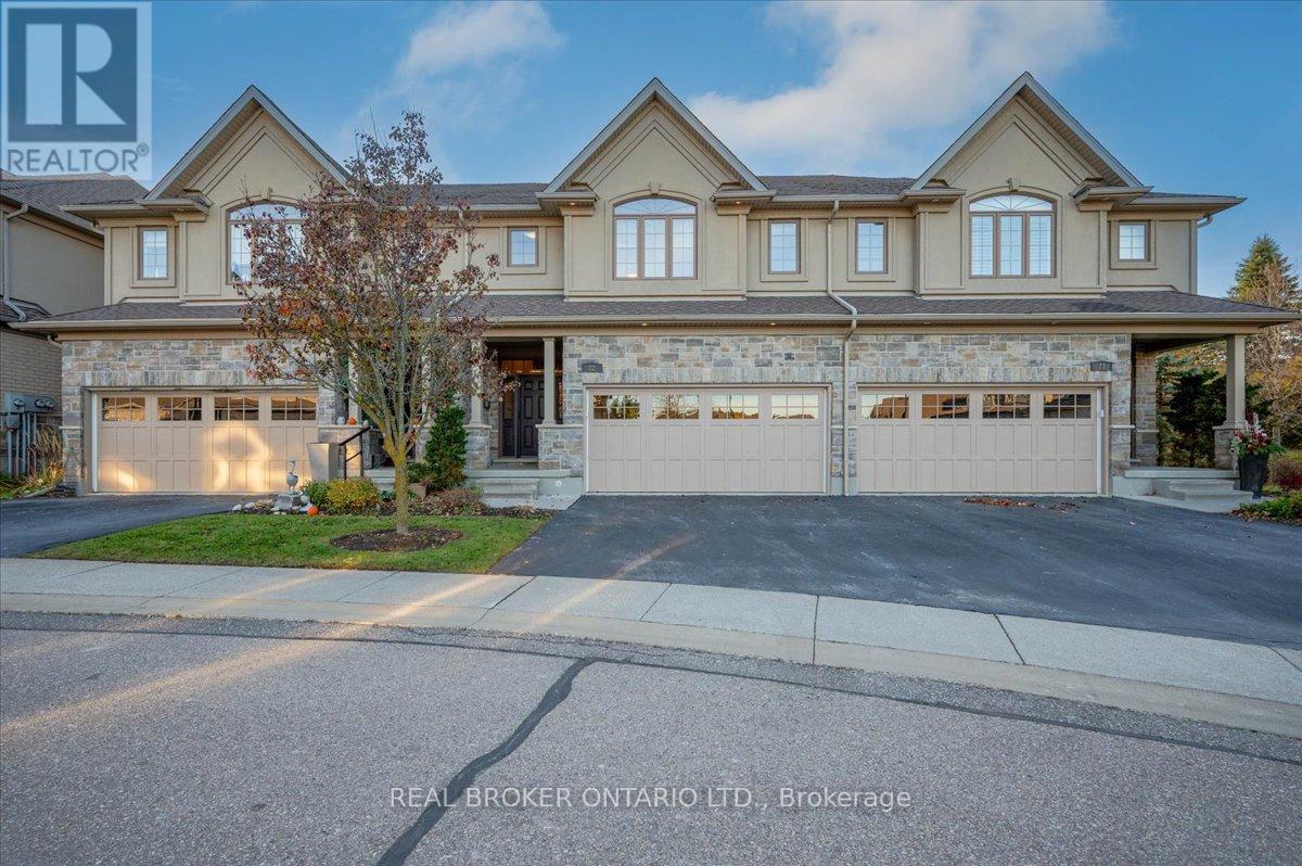 Townhouse at 22 - 435 WINCHESTER DRIVE, Waterloo