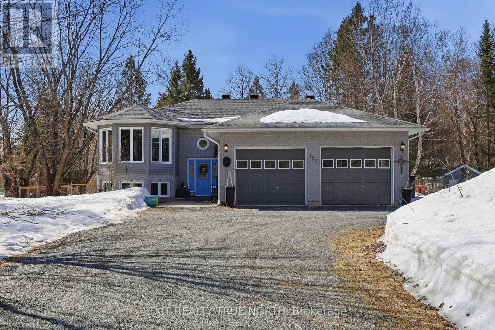 Detached at 797 FIFTH LINE E, Sault Ste Marie