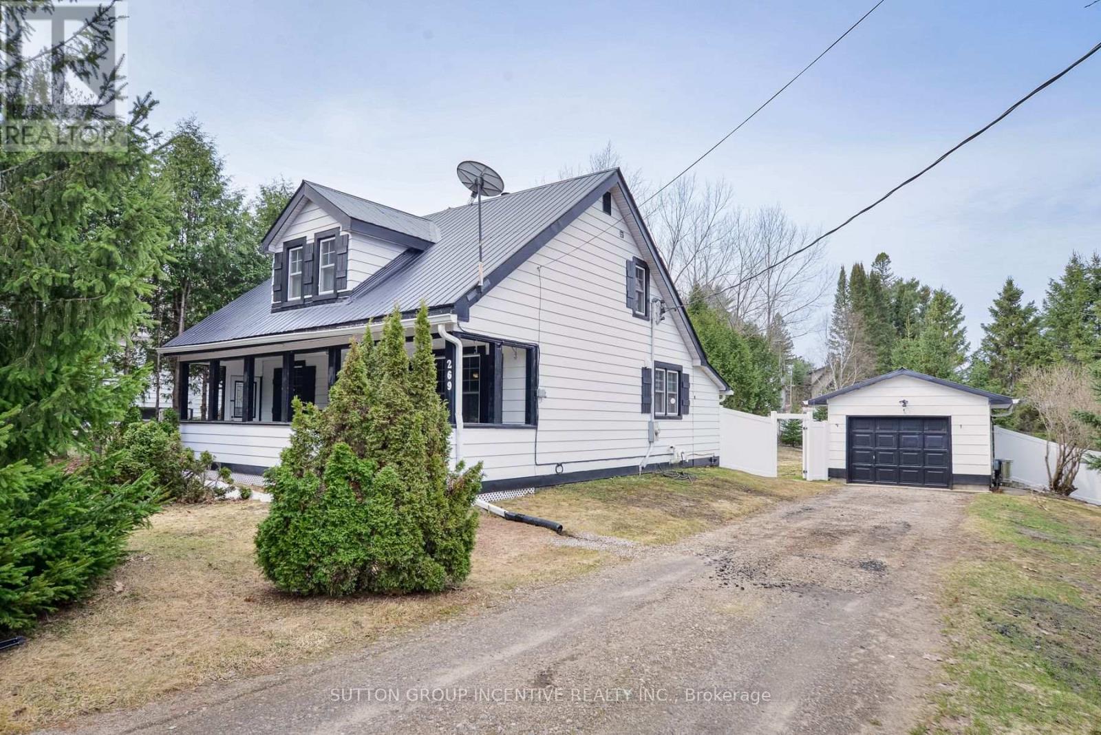 Detached at 269 MAIN STREET, Kearney