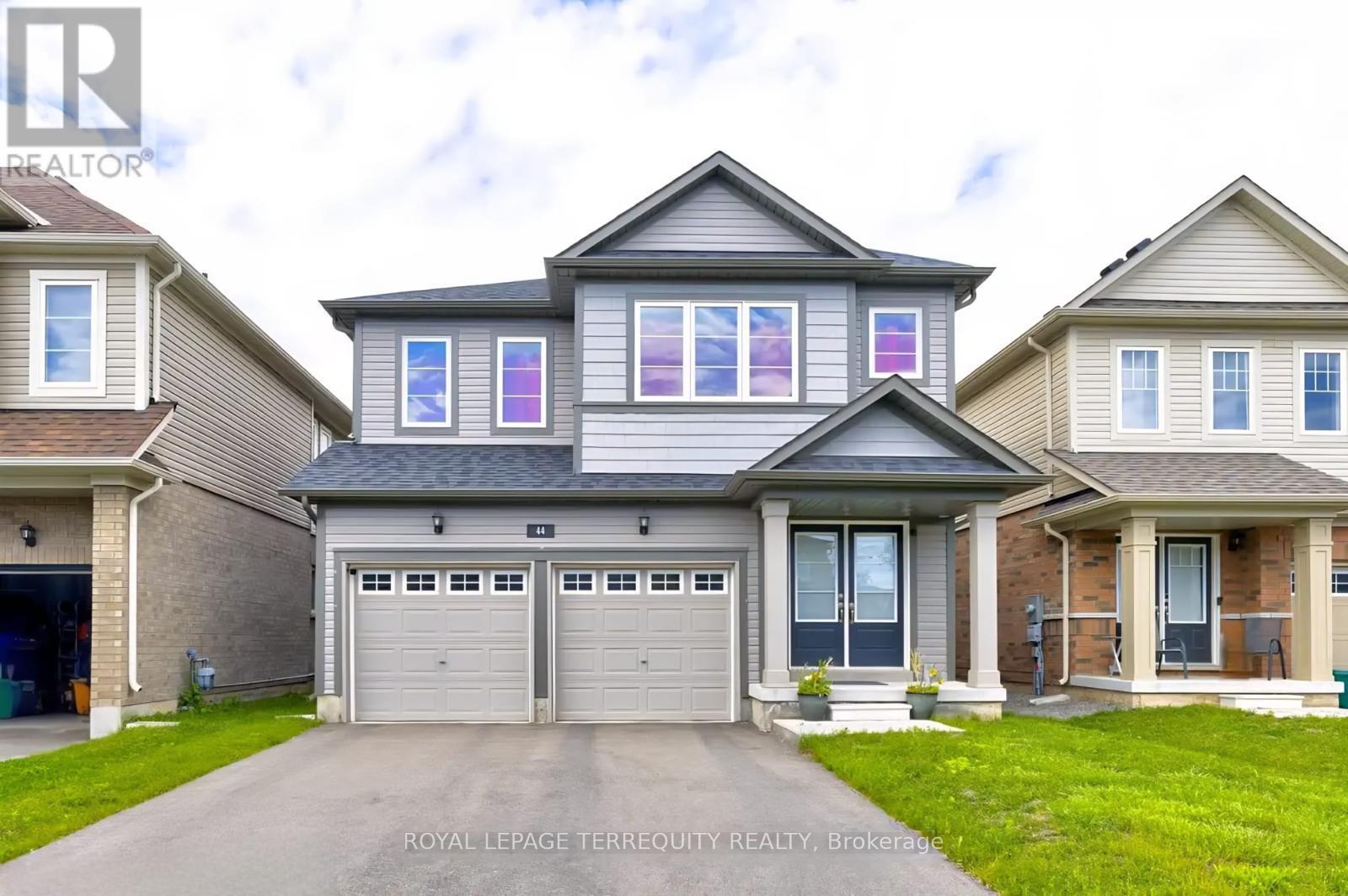 Detached at 44 COTTONWOOD CRESCENT, Welland (Dain City)