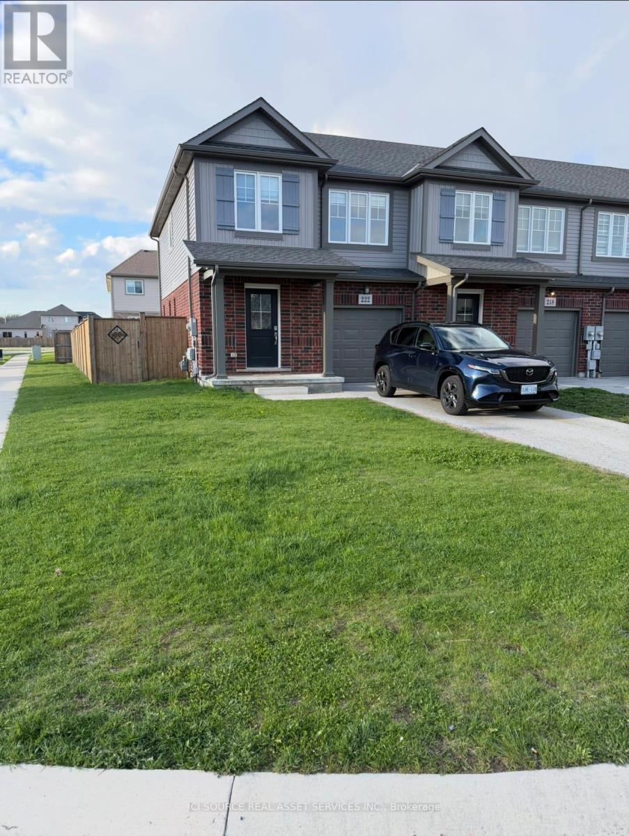 Townhouse at 222 HERON STREET, Welland (Coyle Creek)