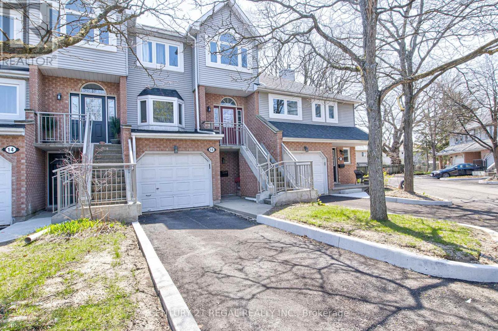 Townhouse at 15 - 310 CHRISTOPHER DRIVE, Cambridge
