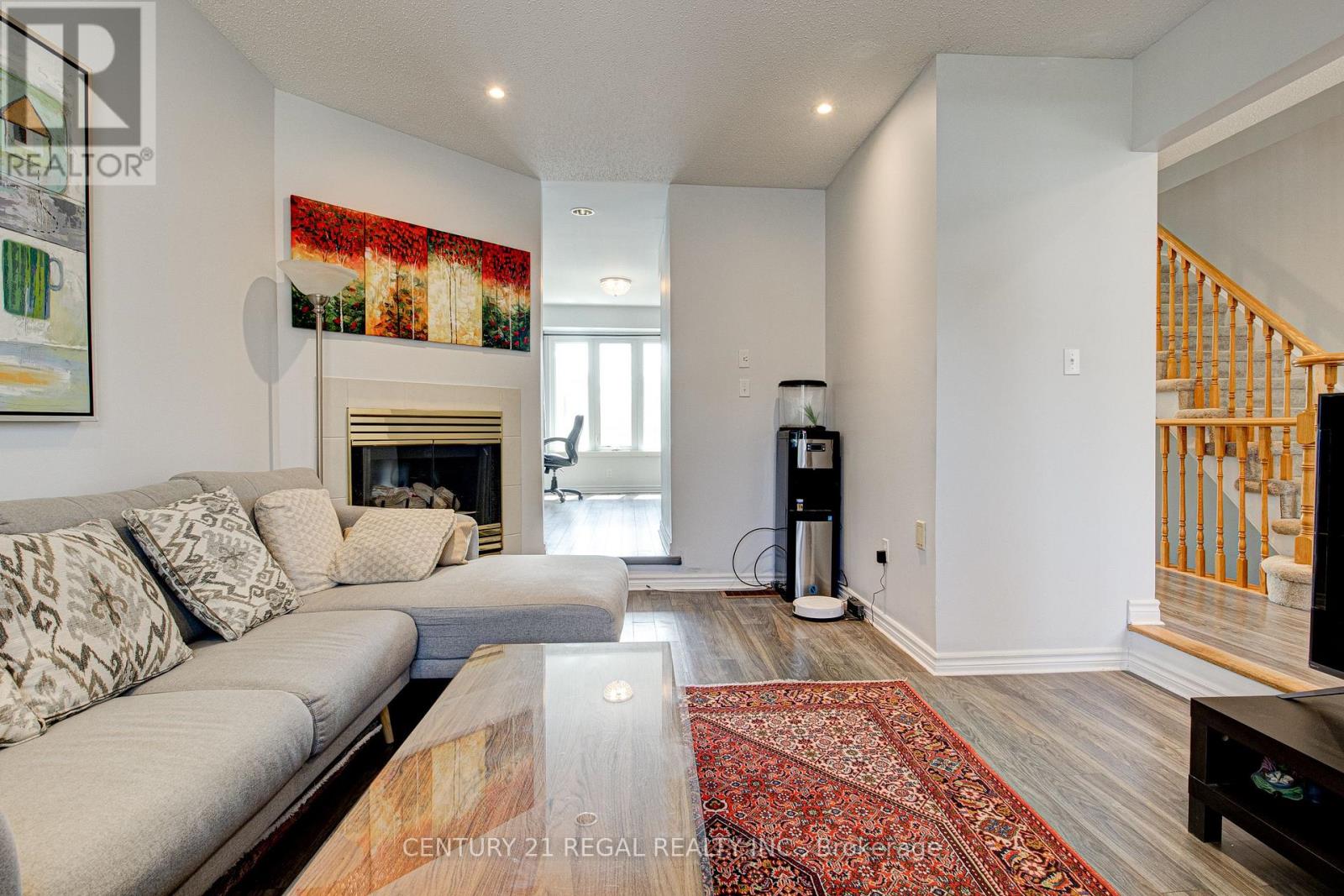 Townhouse at 15 - 310 CHRISTOPHER DRIVE, Cambridge
