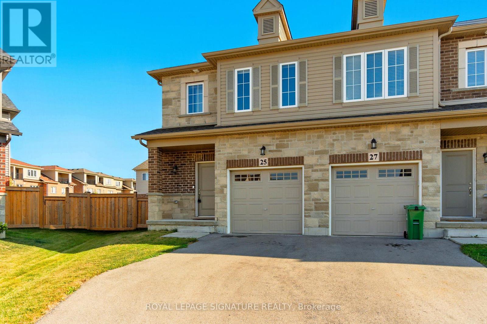 Townhouse at 25 BEASLEY GROVE, Hamilton (Meadowlands)