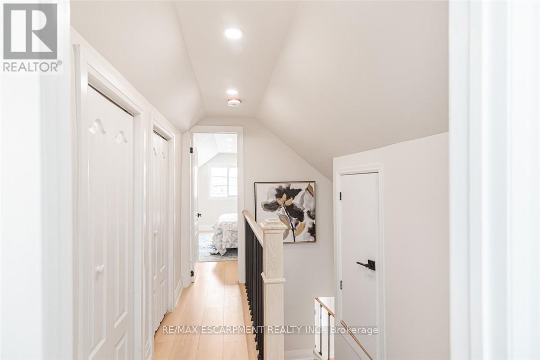 Detached at 297 BRITANNIA AVENUE, Hamilton