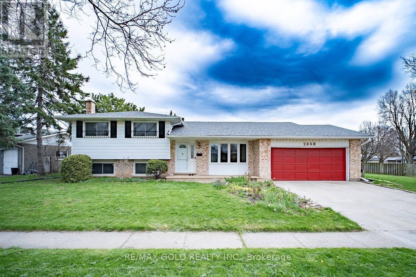 Detached at 2860 HENLEY AVENUE, Niagara Falls (Church's Lane)