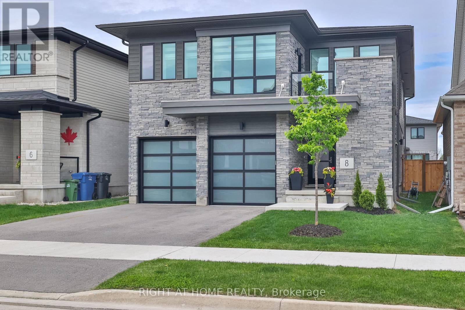 Detached at 8 RYDER AVENUE, Guelph (Kortright West)