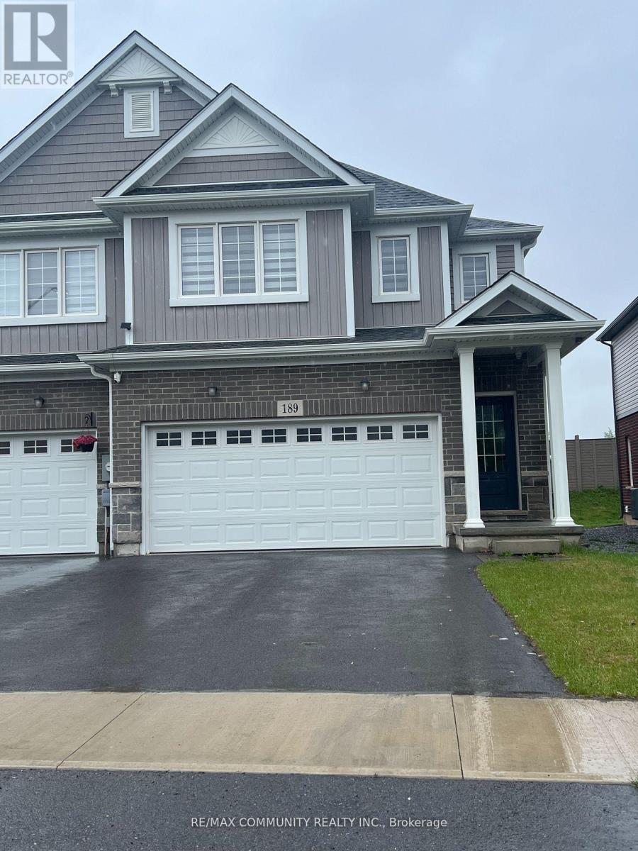 Townhouse at 189 BUR OAK DRIVE, Thorold (Confederation Heights)