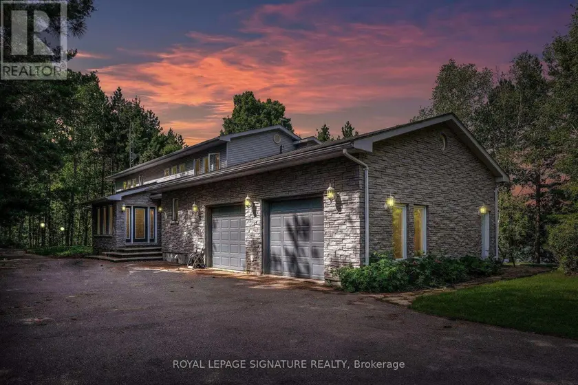 Detached at 40249 COMBERMERE ROAD, Madawaska Valley
