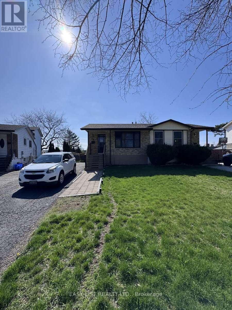 Semi-Detached/Link at 16 BULA DRIVE, St. Catharines (Lakeport)